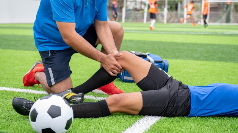 How To Take The Best Care Of Your Knee Injuries During Sports