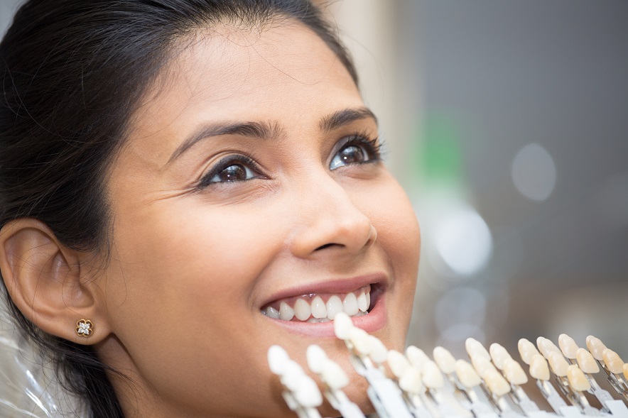 Dental Crowns vs. Veneers: What’s the Difference?