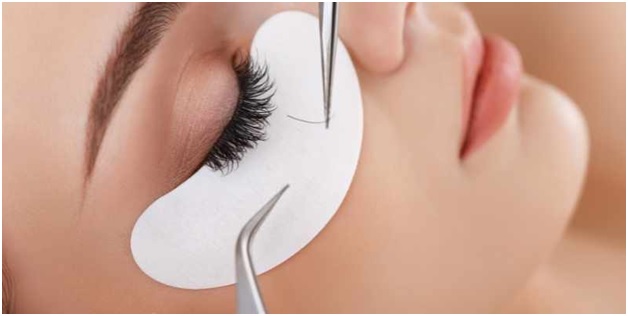A complete guide to eyelash extensions